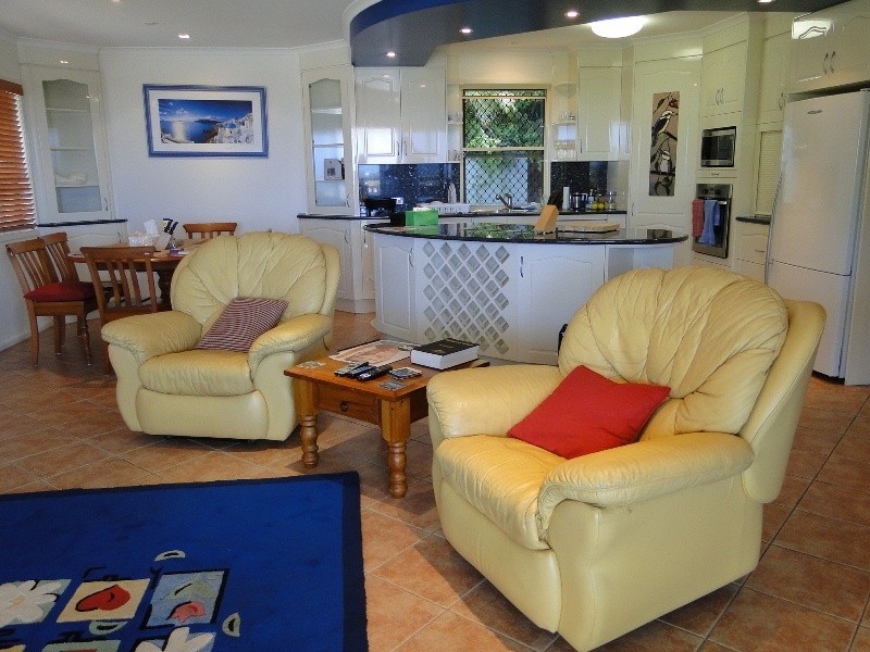 161 Oaka Lane, South Gladstone QLD 4680