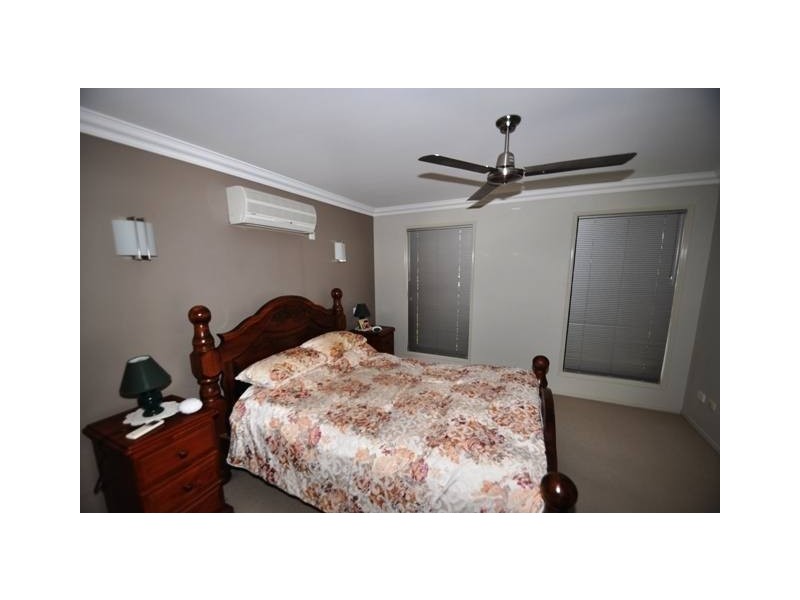 21 Victoria Avenue, Glen Eden QLD 4680