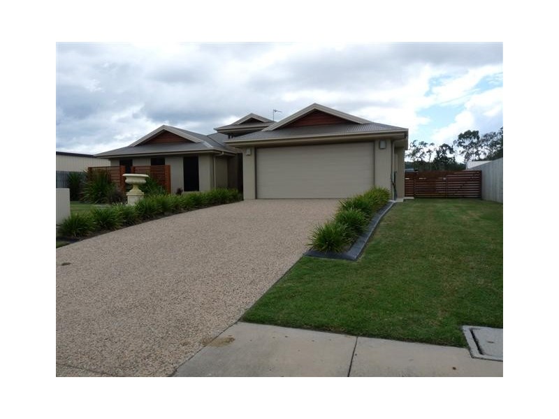 21 Victoria Avenue, Glen Eden QLD 4680