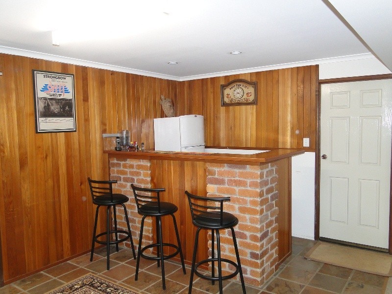 30 Venus Street, Telina QLD 4680