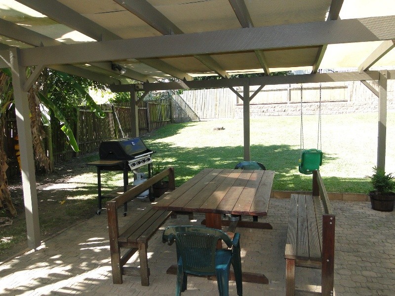 30 Venus Street, Telina QLD 4680