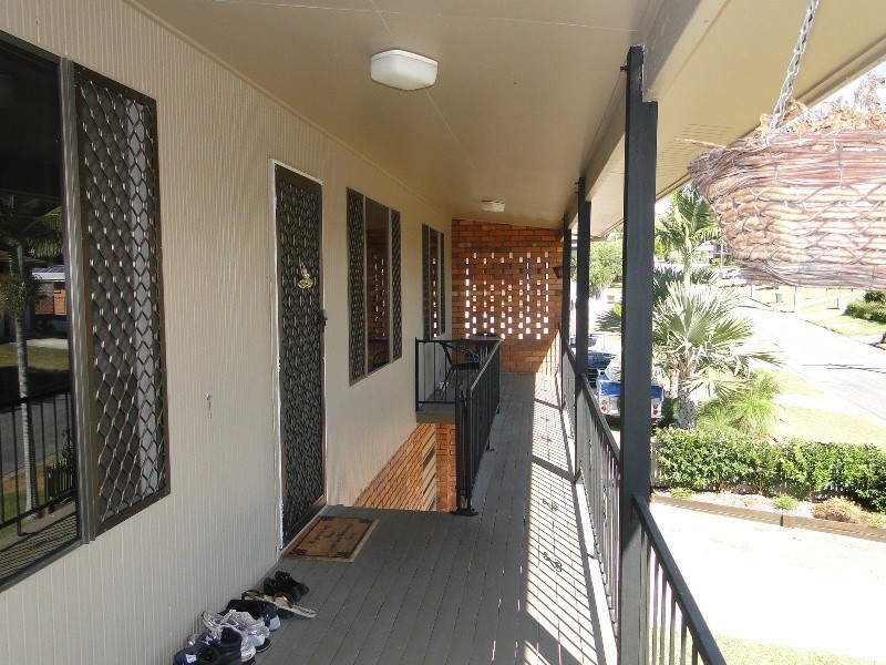 30 Venus Street, Telina QLD 4680