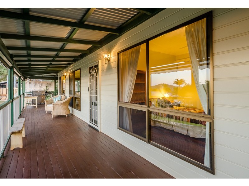 10 Earls Court, Telina QLD 4680