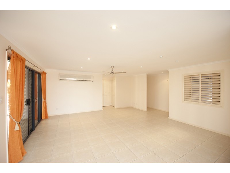 7 Kings Court, Telina QLD 4680