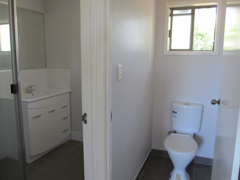 65 Elizabeth Street, South Gladstone QLD 4680