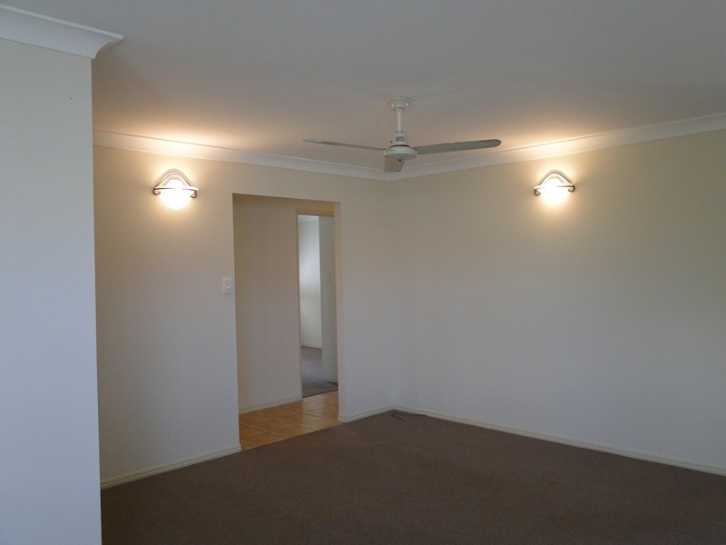 3 Craigmoor Court, New Auckland QLD 4680