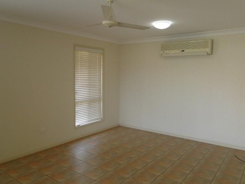 3 Craigmoor Court, New Auckland QLD 4680