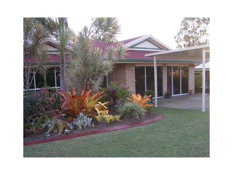 5 Somerset Close, Clinton QLD 4680
