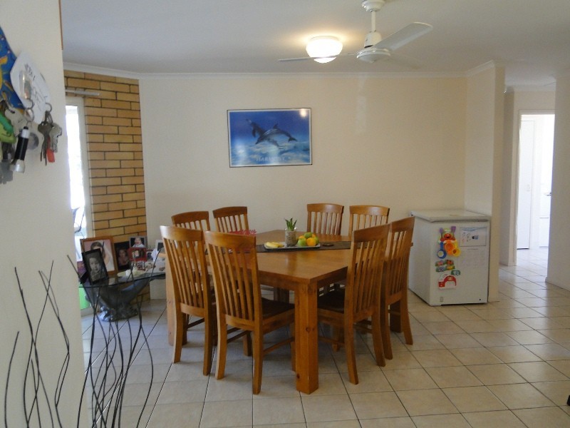 5 Somerset Close, Clinton QLD 4680