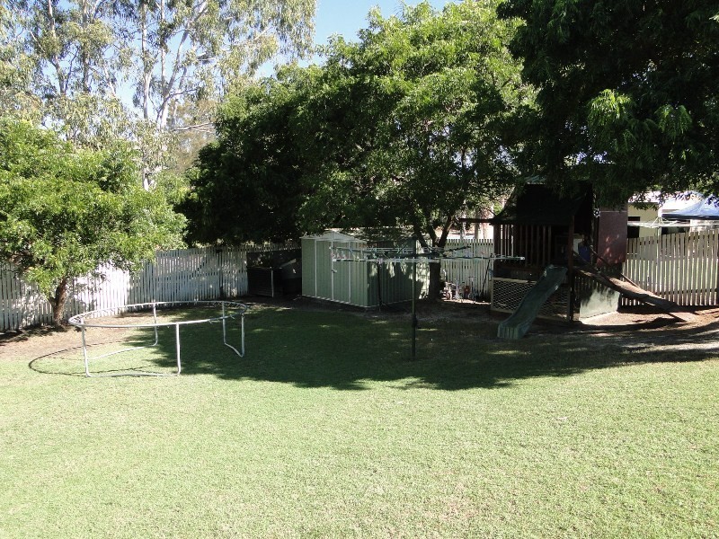5 Somerset Close, Clinton QLD 4680