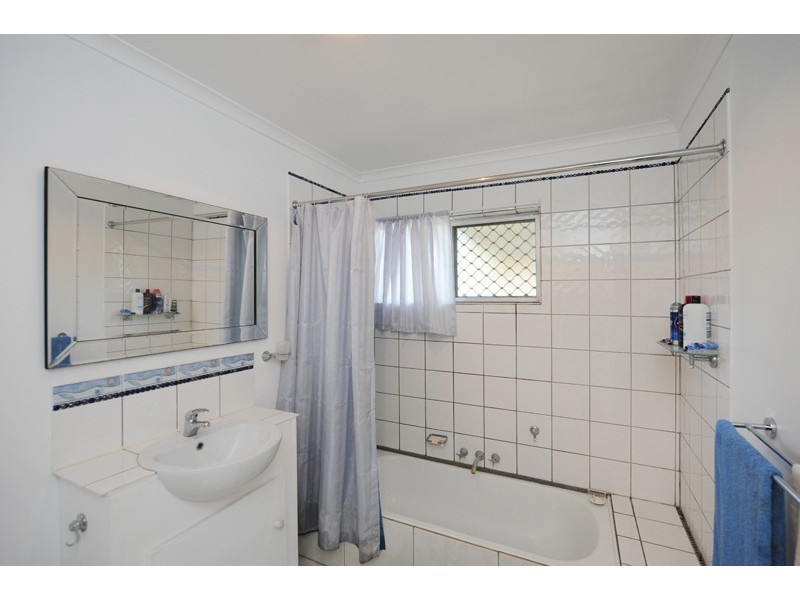 4 Hay Court, South Gladstone QLD 4680