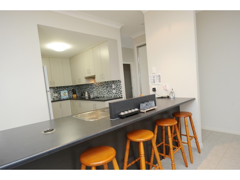 19 Larcom Rise, West Gladstone QLD 4680