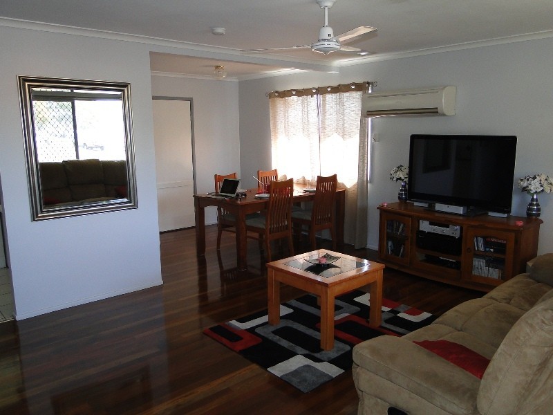 1 Butler Street, New Auckland QLD 4680