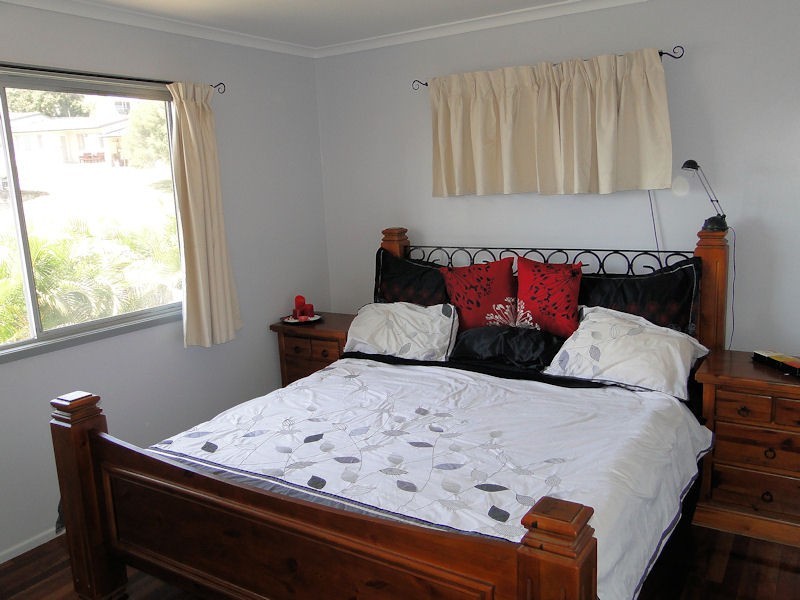 1 Butler Street, New Auckland QLD 4680