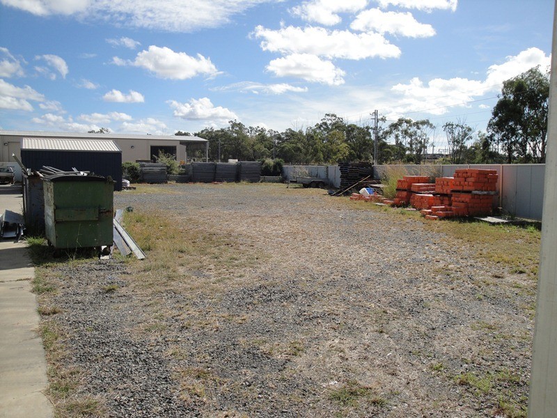 18 Helen Street, Clinton QLD 4680