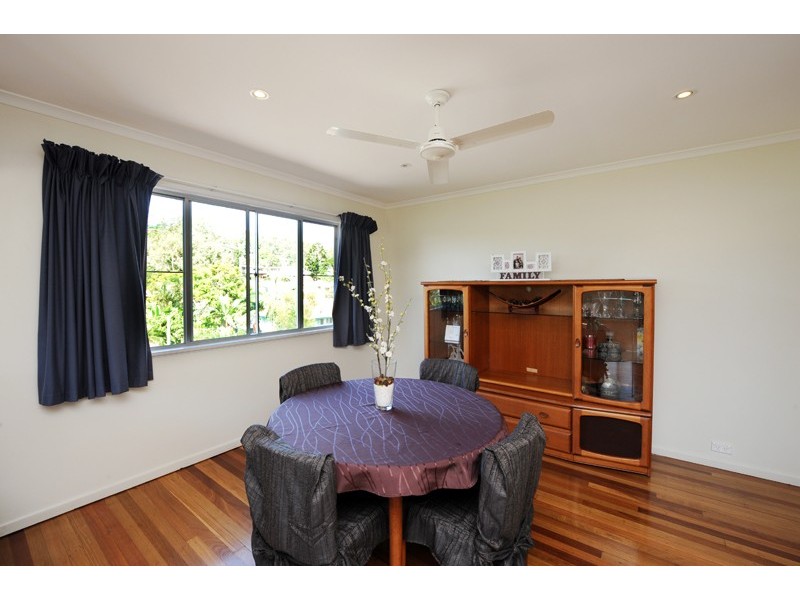 11 Far Street, West Gladstone QLD 4680