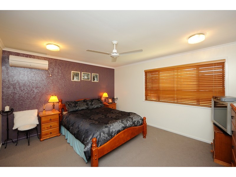 11 Far Street, West Gladstone QLD 4680