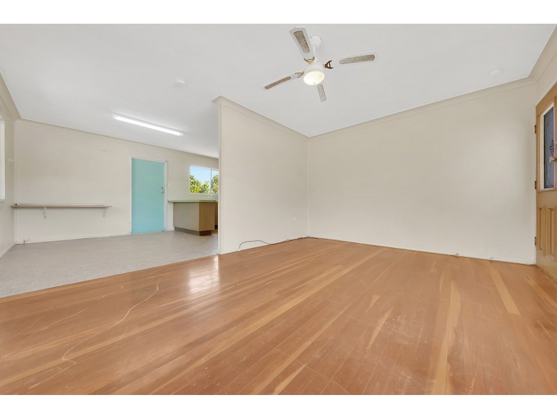 17 Rifle Range Road, Sun Valley QLD 4680