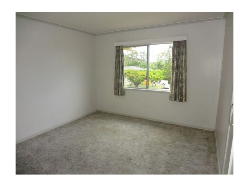 21 Cook Street, West Gladstone QLD 4680