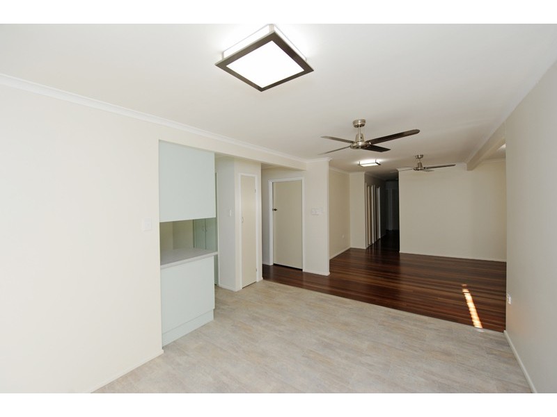 19 Butler Street, New Auckland QLD 4680