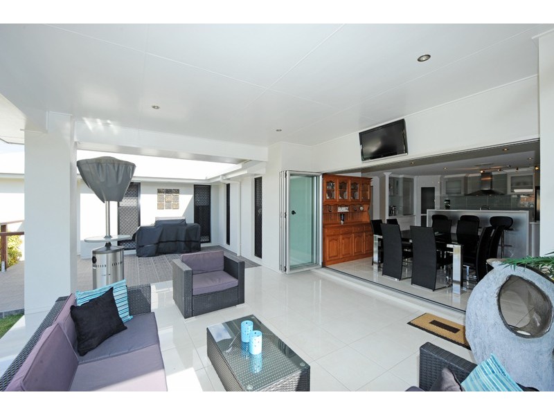 4 Matilda Court, Glen Eden QLD 4680