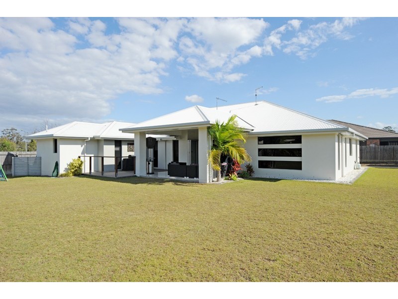 4 Matilda Court, Glen Eden QLD 4680