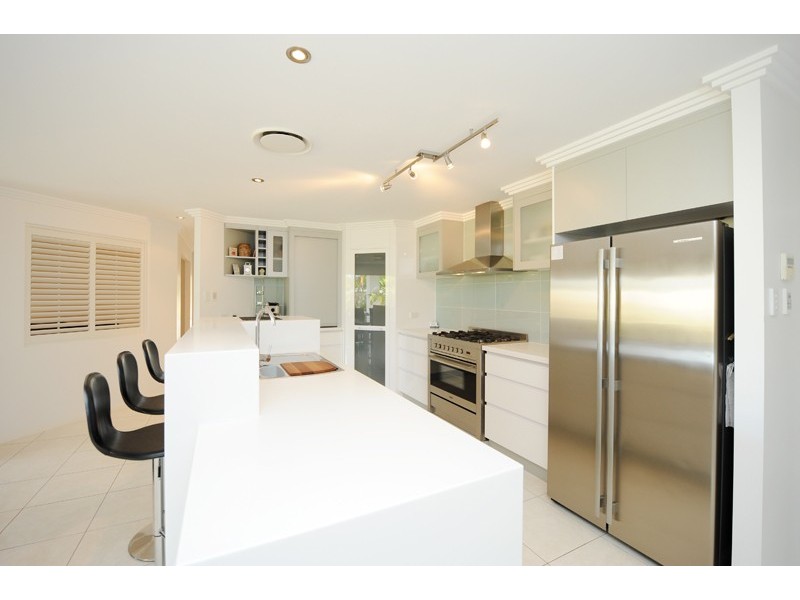 4 Matilda Court, Glen Eden QLD 4680