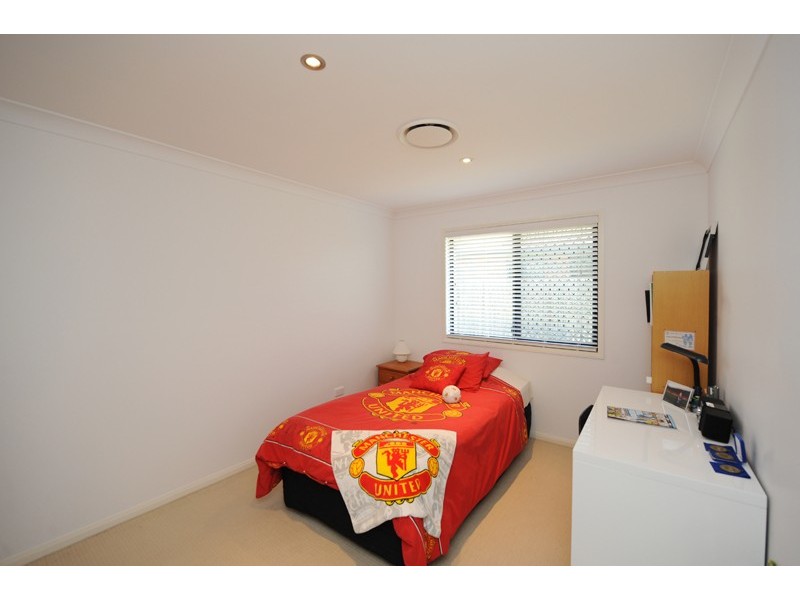 4 Matilda Court, Glen Eden QLD 4680