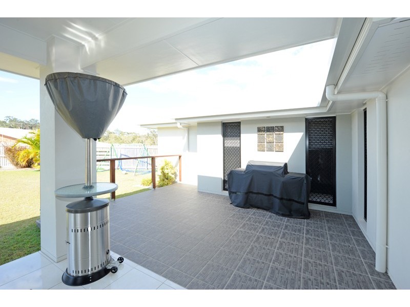 4 Matilda Court, Glen Eden QLD 4680