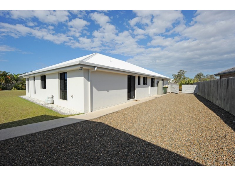 4 Matilda Court, Glen Eden QLD 4680