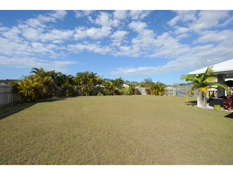 4 Matilda Court, Glen Eden QLD 4680