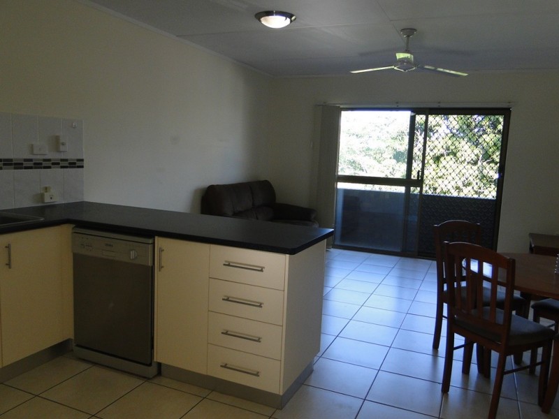 2/35 BUTLER STREET, New Auckland QLD 4680