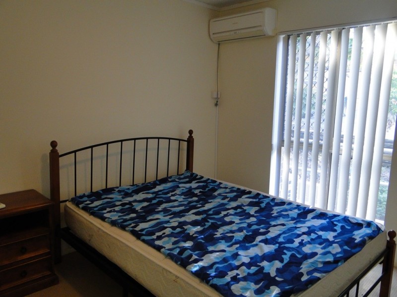 2/35 BUTLER STREET, New Auckland QLD 4680