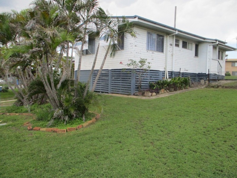 20 LYONS STREET, South Gladstone QLD 4680