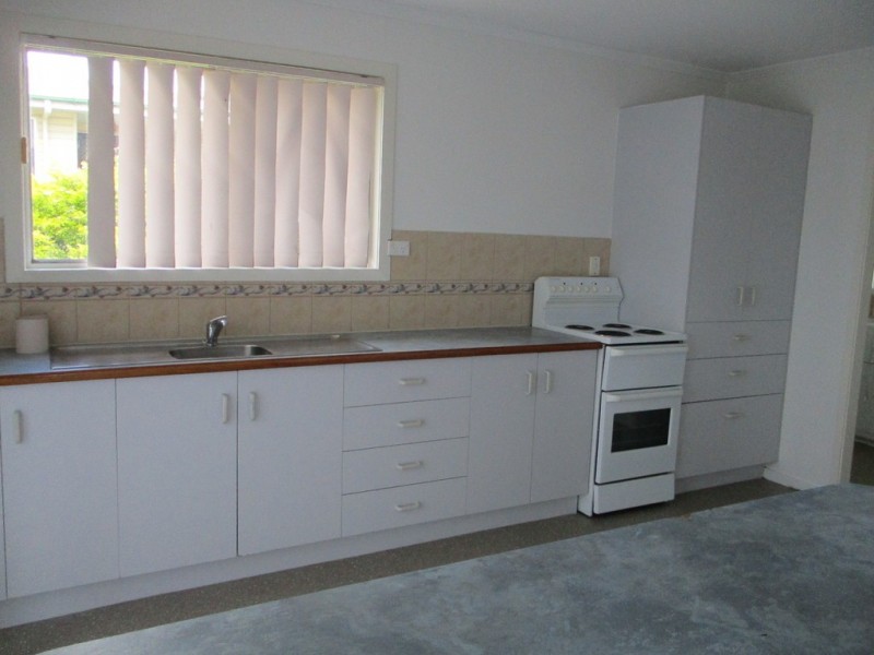 20 LYONS STREET, South Gladstone QLD 4680