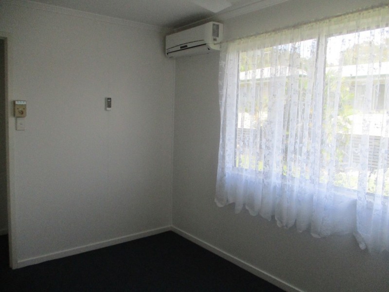 20 LYONS STREET, South Gladstone QLD 4680