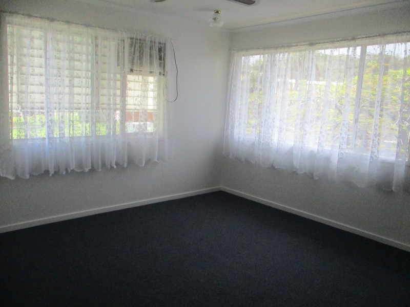 20 LYONS STREET, South Gladstone QLD 4680