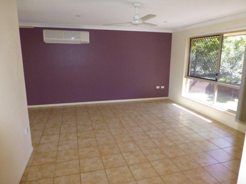 59 Emmadale Drive, New Auckland QLD 4680