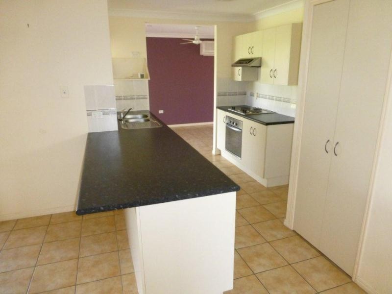 59 Emmadale Drive, New Auckland QLD 4680