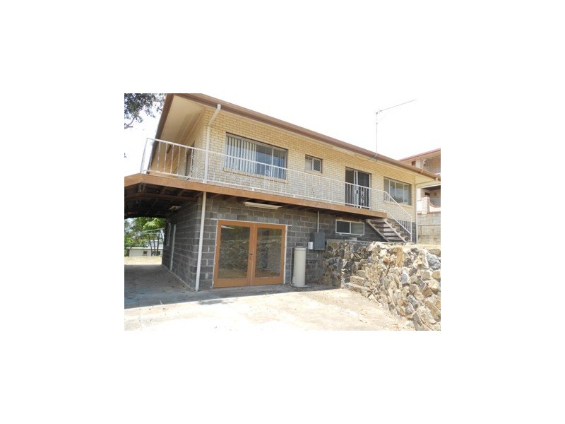 16 WATT STREET, West Gladstone QLD 4680