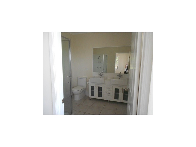 16 WATT STREET, West Gladstone QLD 4680