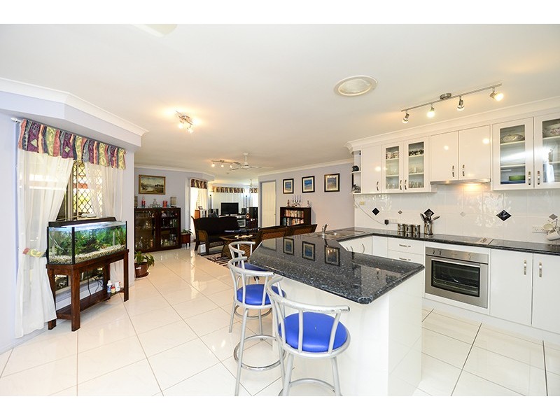 20 Nicholas Street, Glen Eden QLD 4680