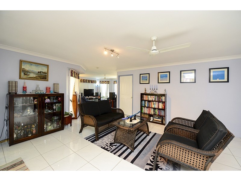 20 Nicholas Street, Glen Eden QLD 4680