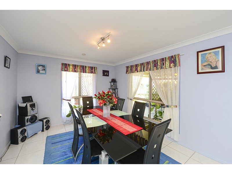 20 Nicholas Street, Glen Eden QLD 4680