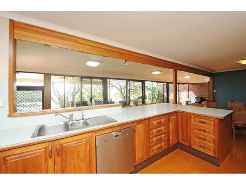 14 Glen Eden Drive, Glen Eden QLD 4680