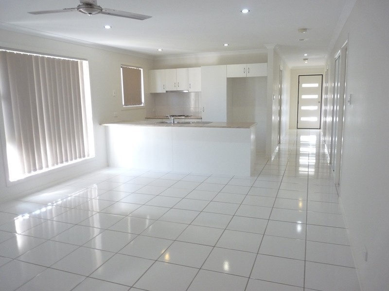 69 CAVELLA DVE, Glen Eden QLD 4680