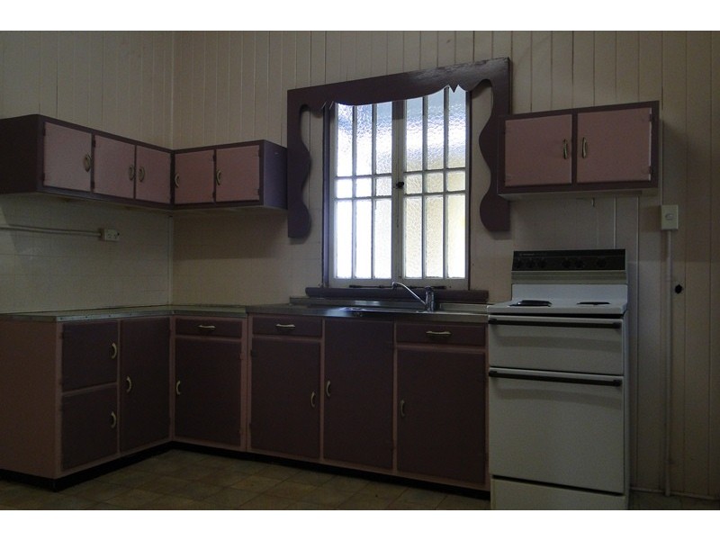 44 Bramston Street, Gladstone QLD 4680