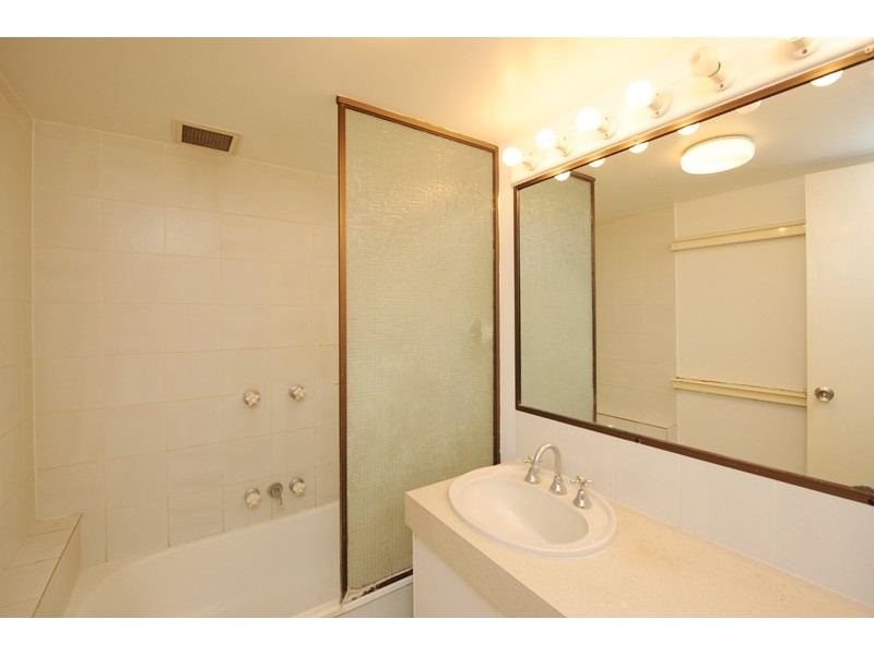 11/32 Kent Street, West Gladstone QLD 4680