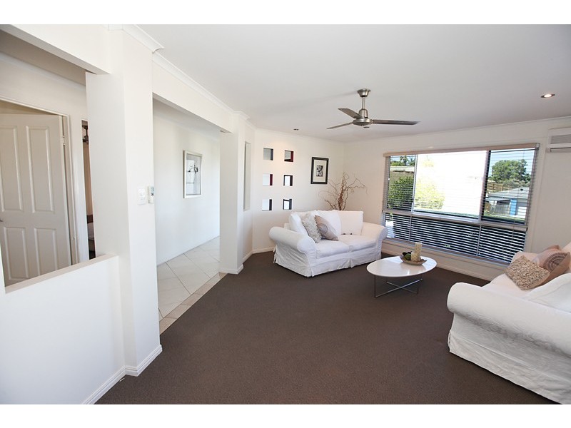 28 Wivenhoe Close, Clinton QLD 4680