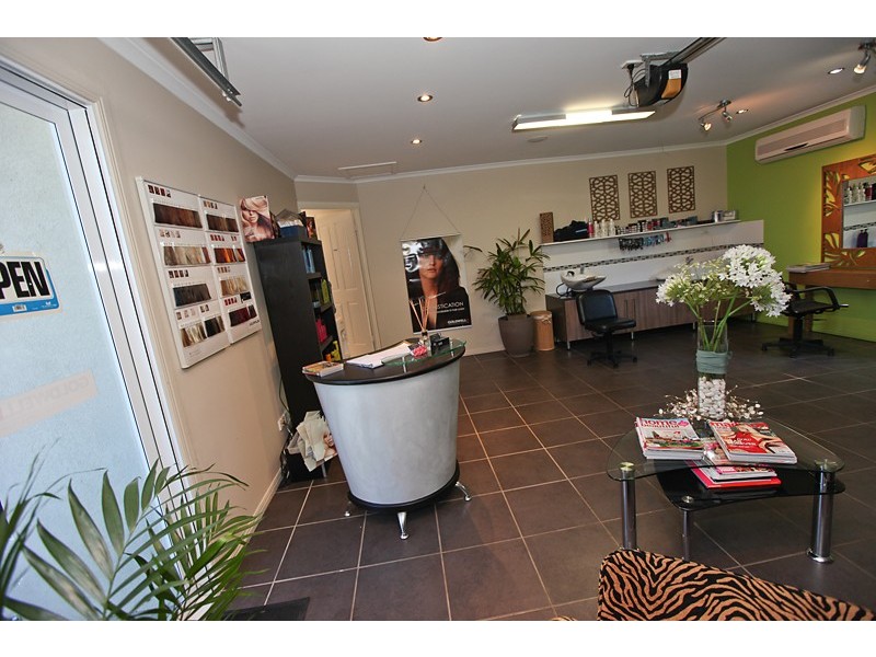 28 Wivenhoe Close, Clinton QLD 4680